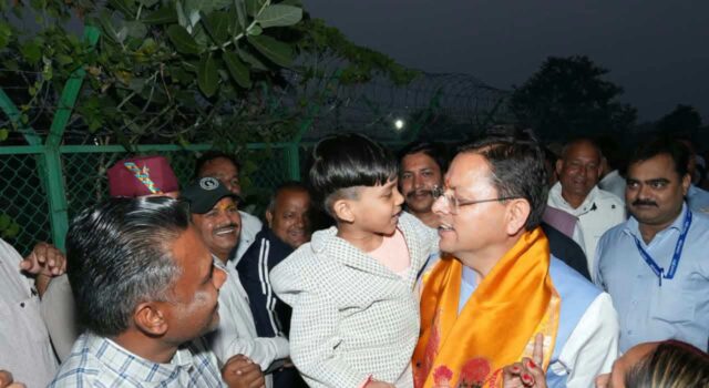 खटीमा में सीएम धामी ने सुनीं जनसमस्याएं, अधिकारियों को त्वरित निस्तारण के निर्देश