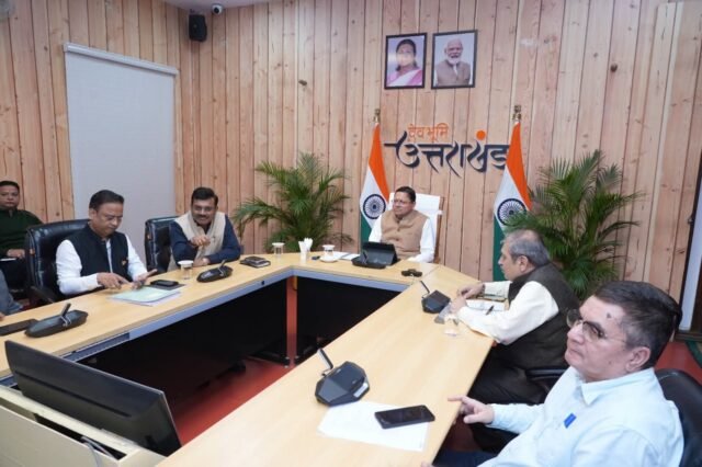 सरकारी विभागों पर 539 करोड़ रुपये से अधिक का बिजली बिल बकाया, सीएम धामी ने दिए भुगतान के निर्देश