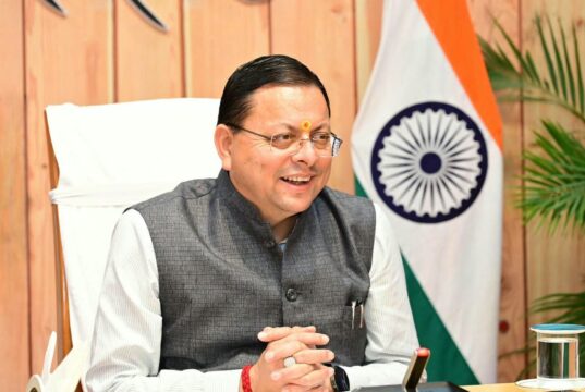 हरियाणा के युवाओं ने सीएम धामी से की मुलाकात, उत्तराखंड की विकास योजनाओं की सराहना