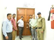 अपर जिलाधिकारी ने किया ईवीएम वेयर हाउस का मासिक निरीक्षण