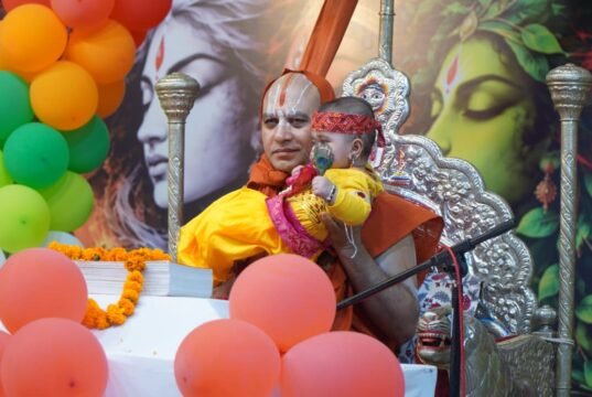 छह वर्ष के ध्रुव ने तप से पाया भगवान का सान्निध्य, प्रह्लाद की भक्ति ने जीता प्रभु का हृदय; कृष्ण जन्म पर भक्ति में झूम उठा कथा पंडाल